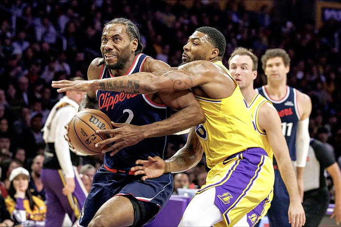 斯马特防守单点爆发成湖人关键胜负手