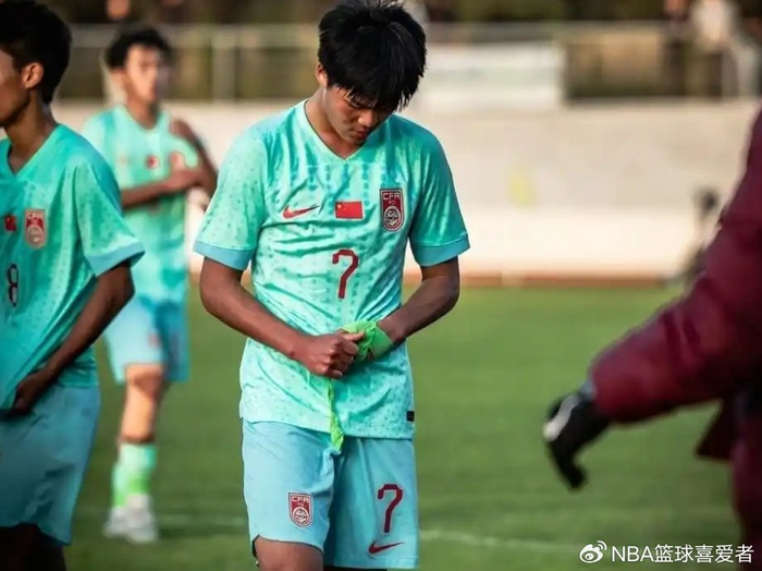 巴西U16男足问鼎蒙太古杯，中国女足创佳绩男足