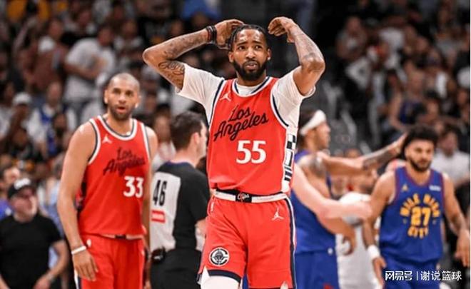 快船主场惨败勇士 被逆转无缘季后赛席位