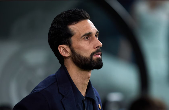 皇马主席铁腕换帅引更衣室分歧 董事会内部意见